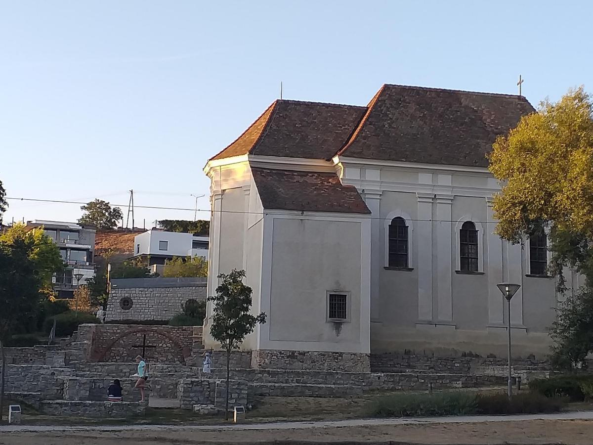 Galeria Villa Veszprém Exteriér fotografie